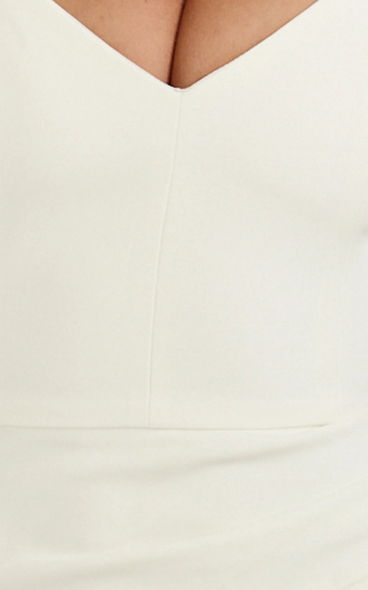 Skye Maxi Dress - V Shaped Neckline Short Sleeve Dress in White