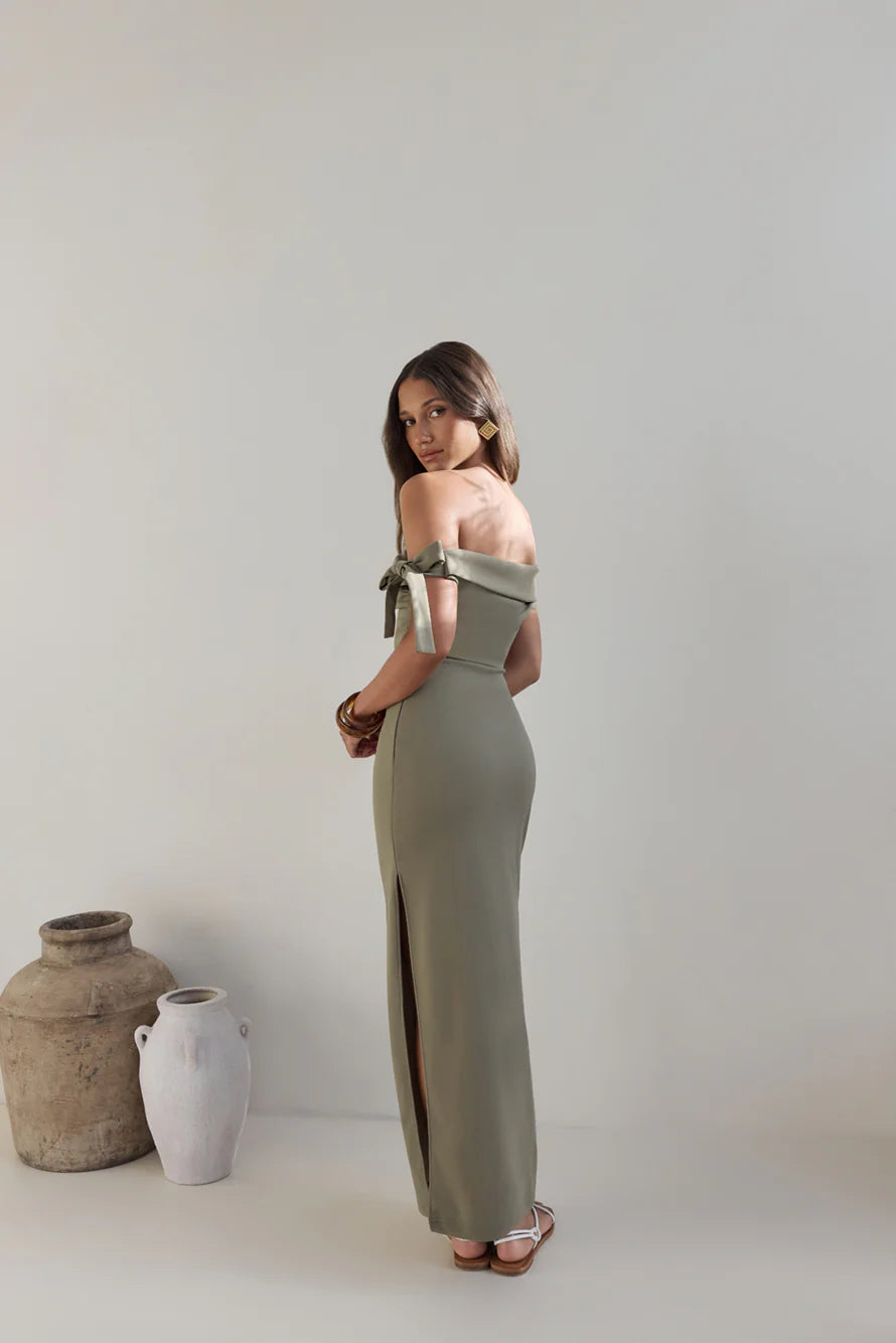 Summer Social Off Shoulder Maxi Dress Green