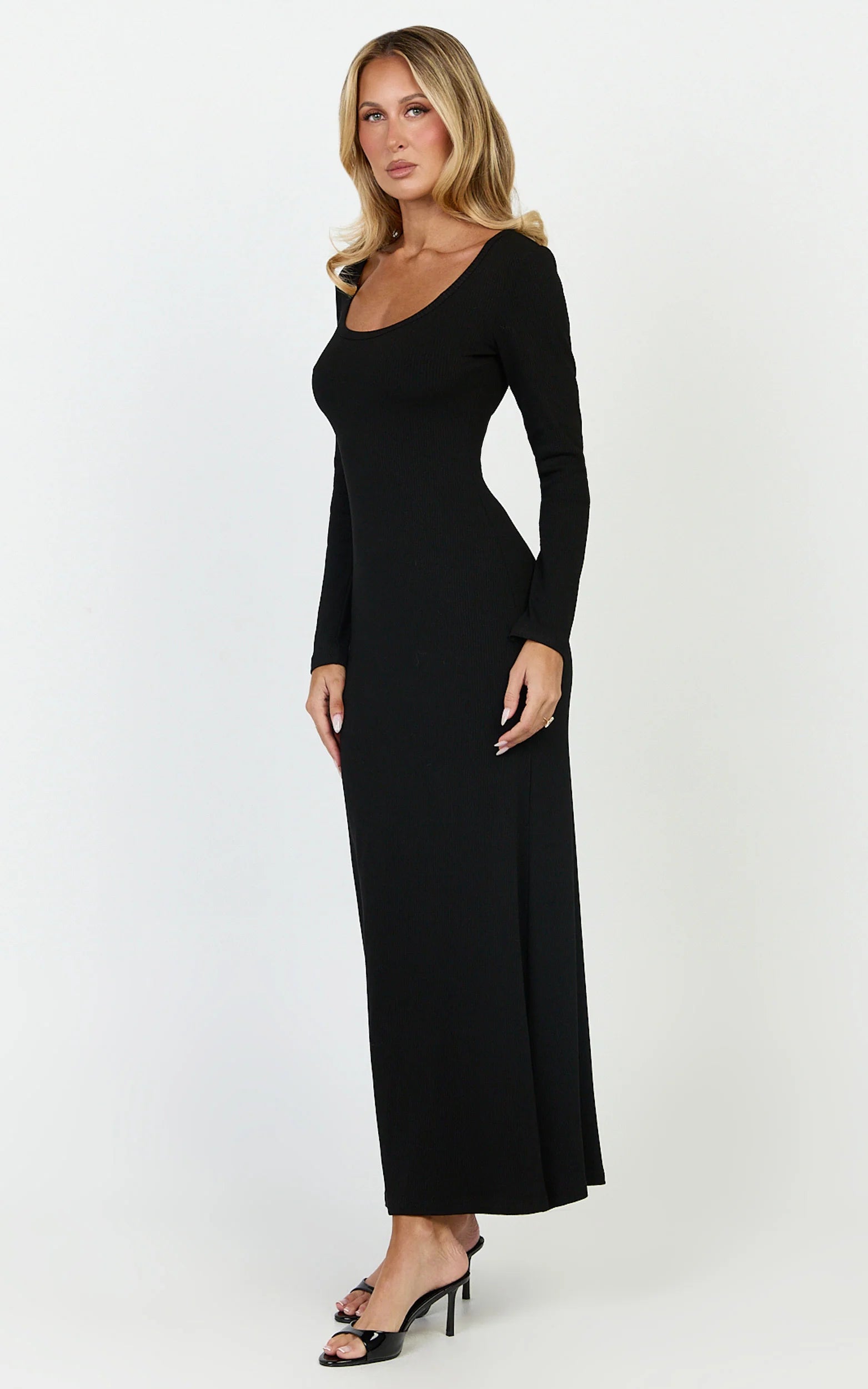 Gabriella Maxi Dress - Long Sleeve Scoop Neck Dress in Black
