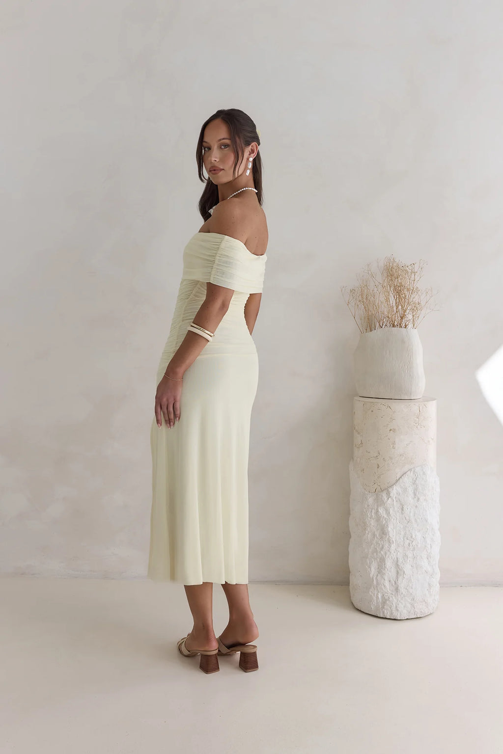 Santorini Strolls Off Shoulder Midi Dress Yellow