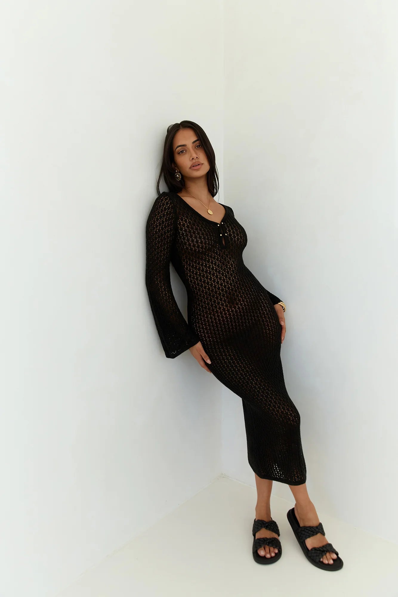 Sailing Into Sunset Knit Long Sleeve Maxi Dress Black